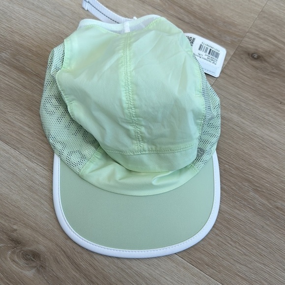 Lululemon High Ventilation Running Hat size L/xl Color kohlrabi Green/White - Picture 8 of 10